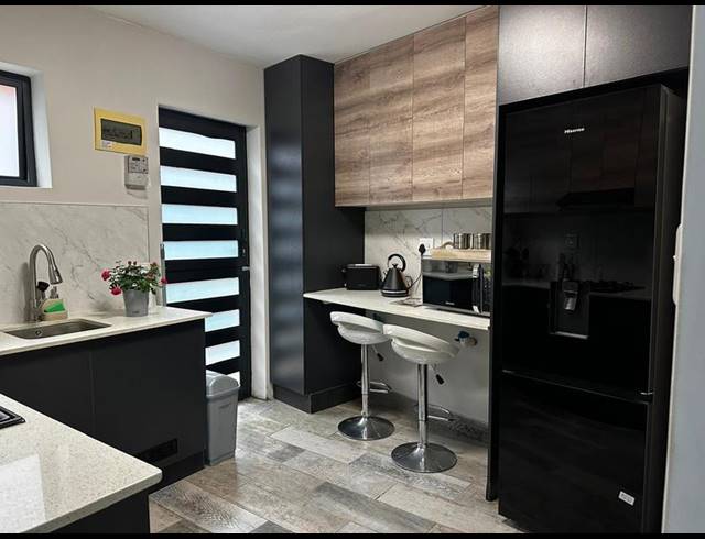 0 BEDROOM PROPERTY TO RENT IN ESSENWOOD